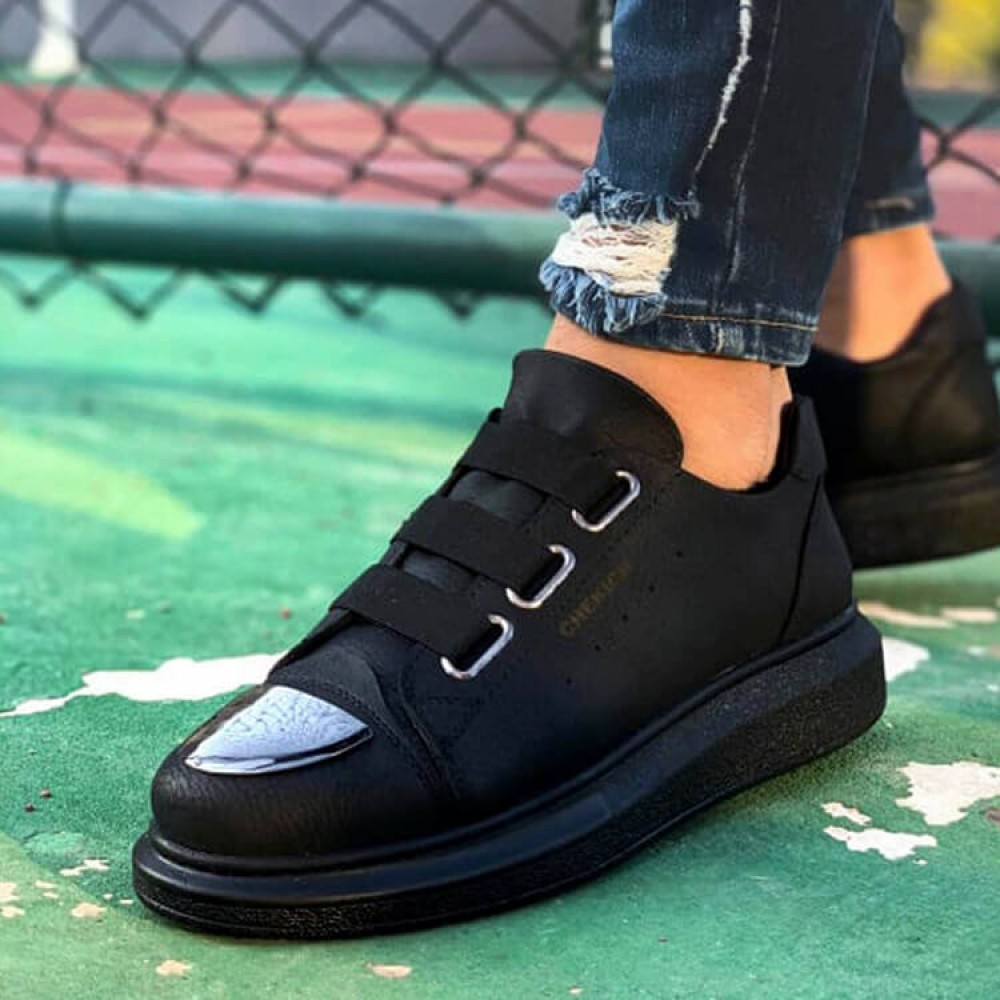 Mens Sneakers - Black - 251