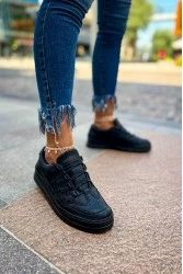 Womens Sneakers - Black - 040