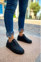 Womens Sneakers - Black - 040