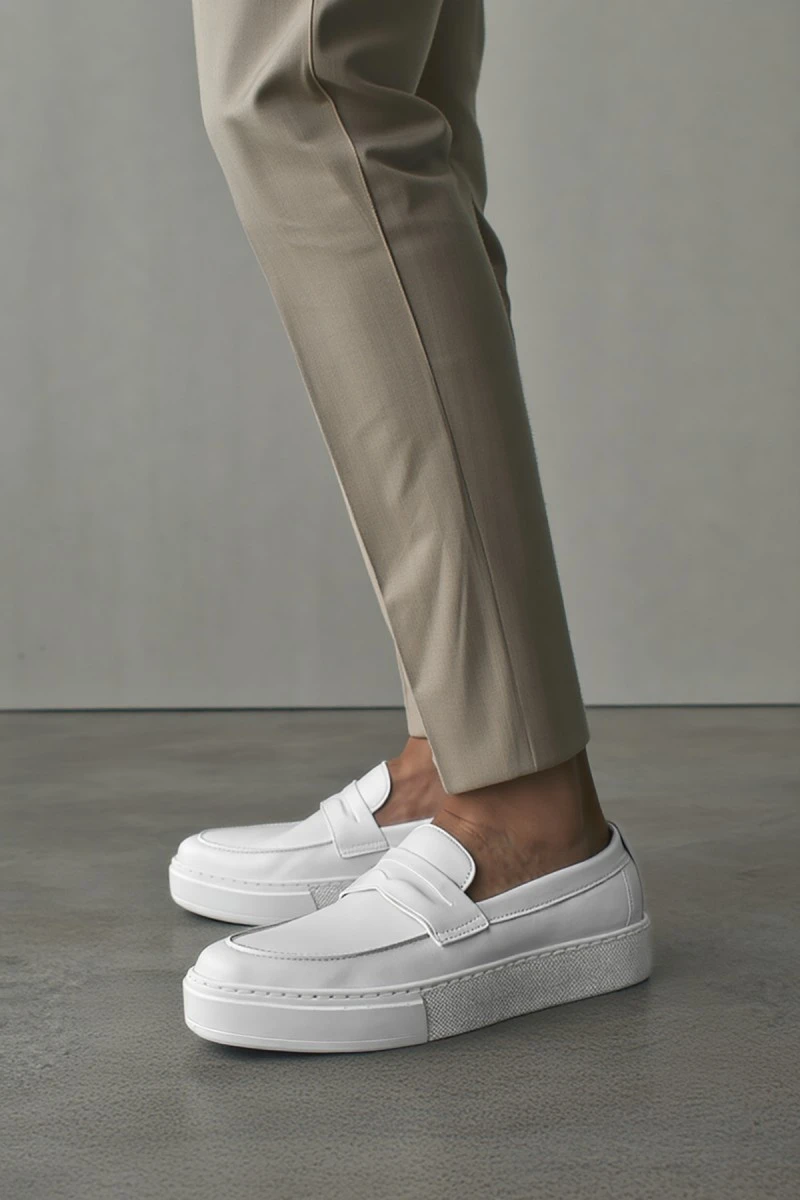 Mens Loafer - White - 400