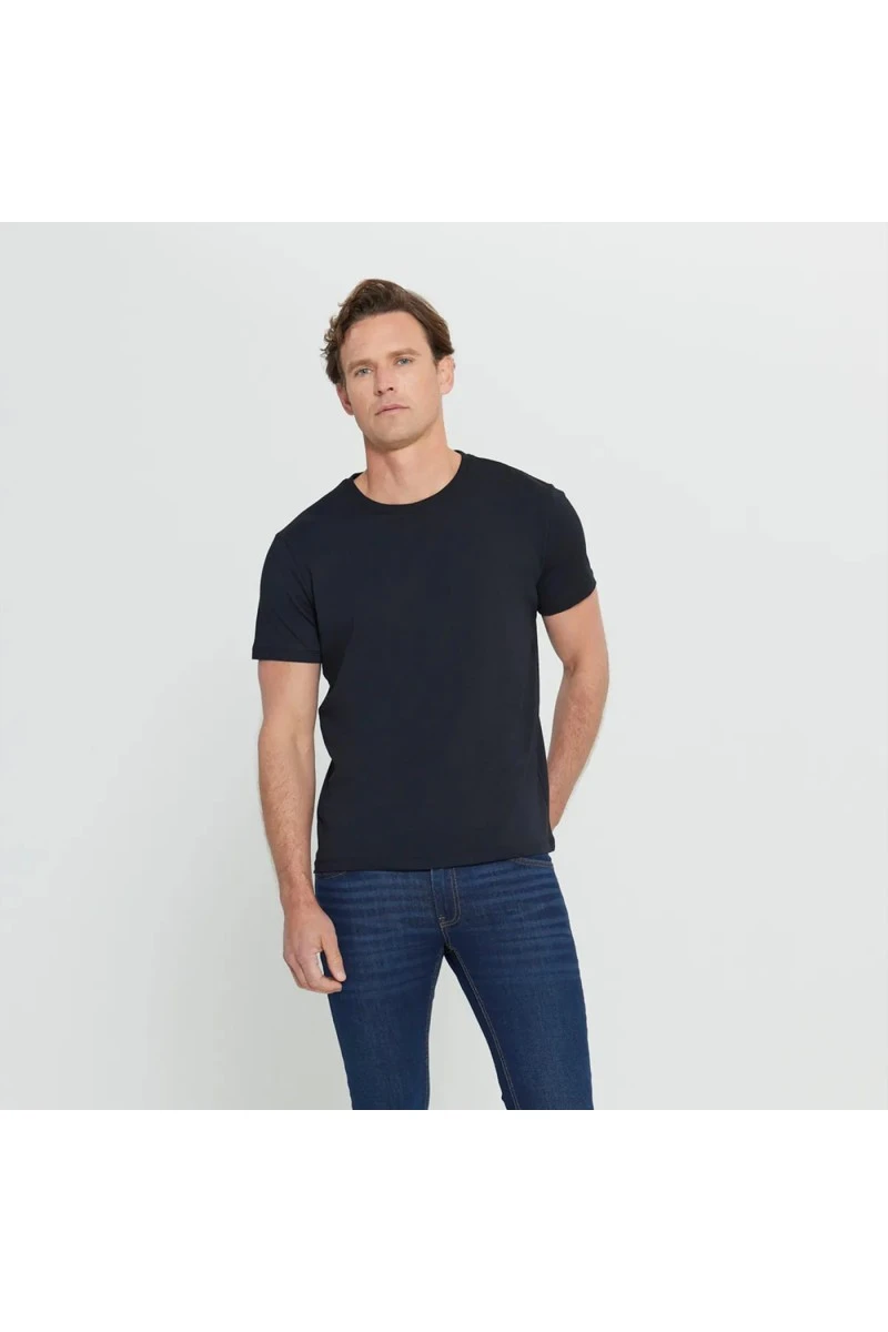 Mens T-shirt - Black - 001