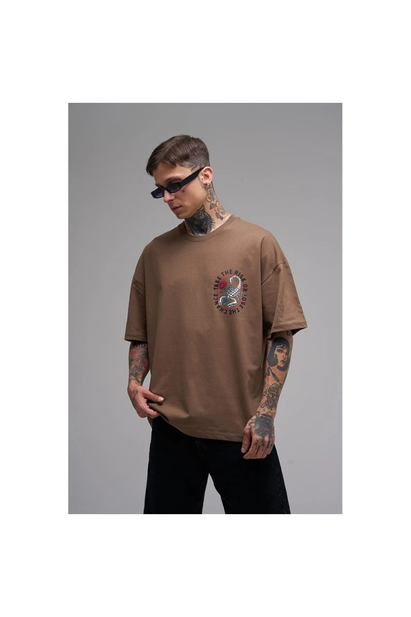 Unisex Oversized T-shirt - Brown - Rose