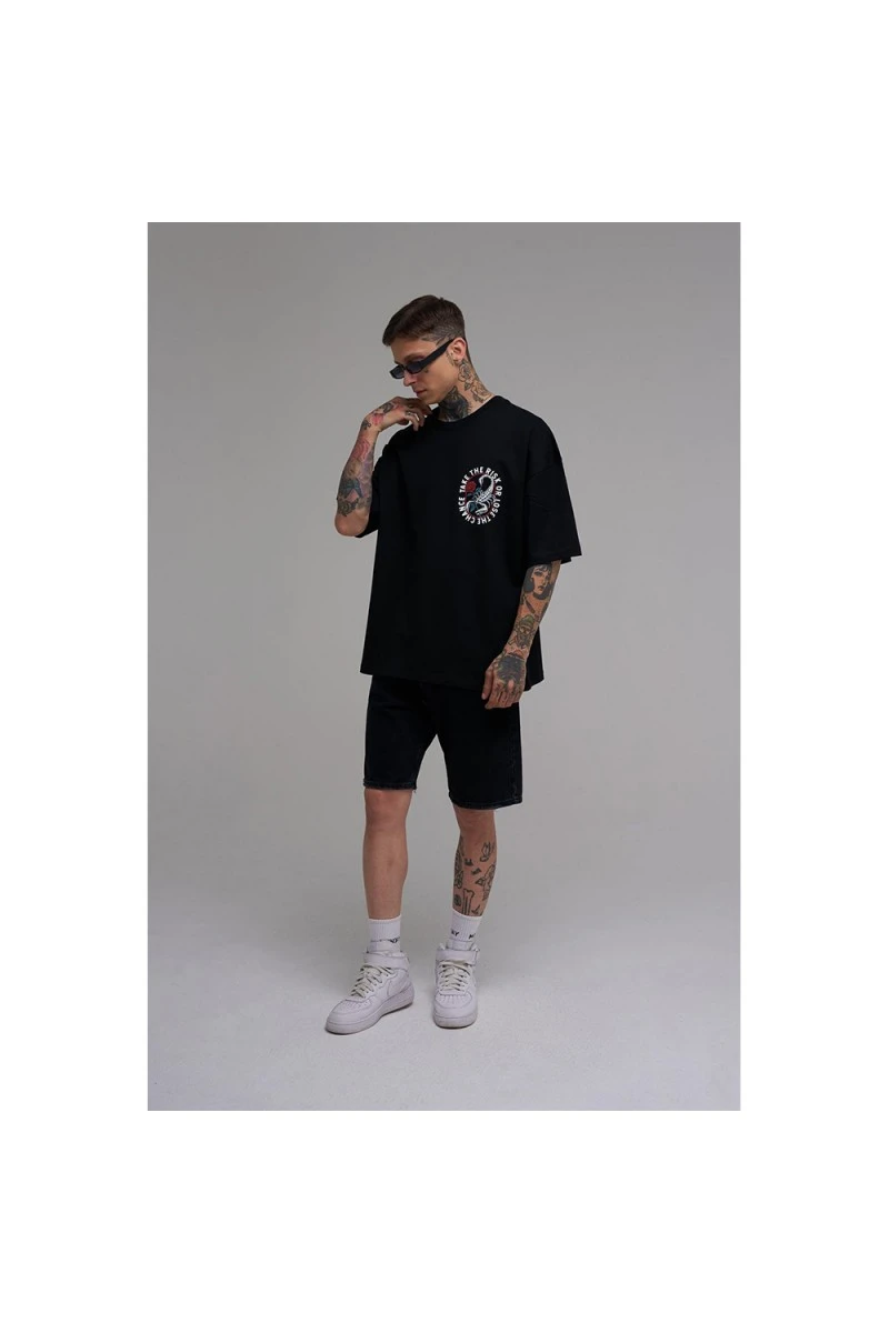 Unisex Oversized T-shirt - Black - Rose