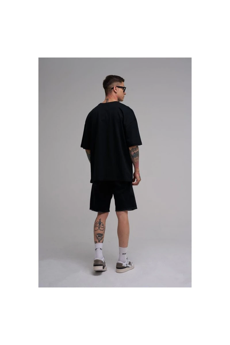 Unisex Oversized T-shirt - Black - Duck