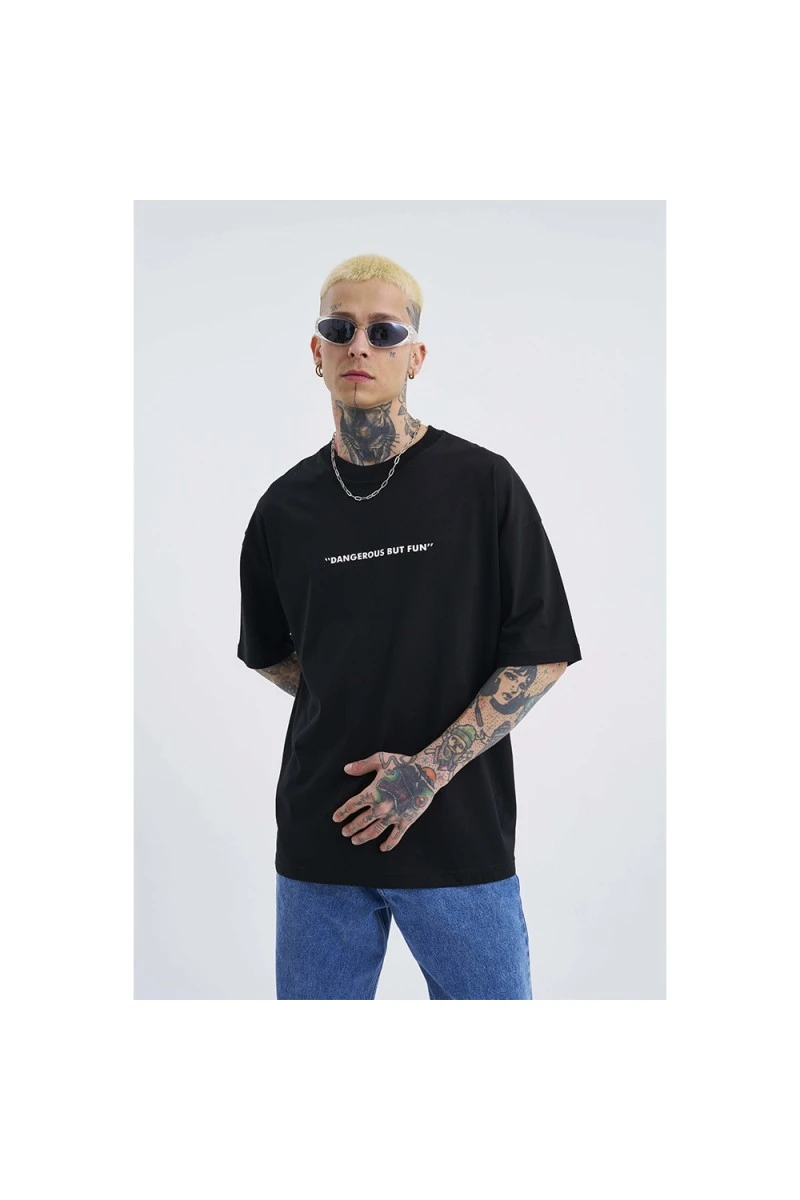 Unisex Oversized T-shirt - Black - Dangerous But Fun