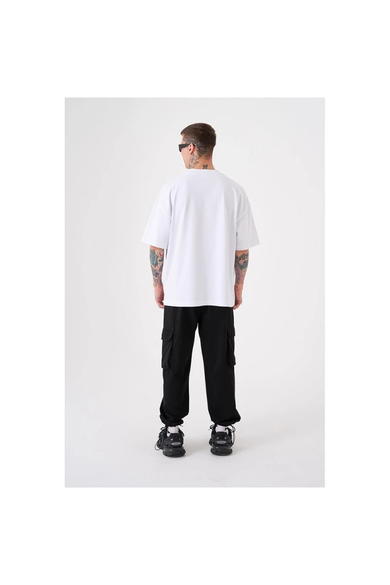 Unisex Oversized T-shirt - White - Free Spirit