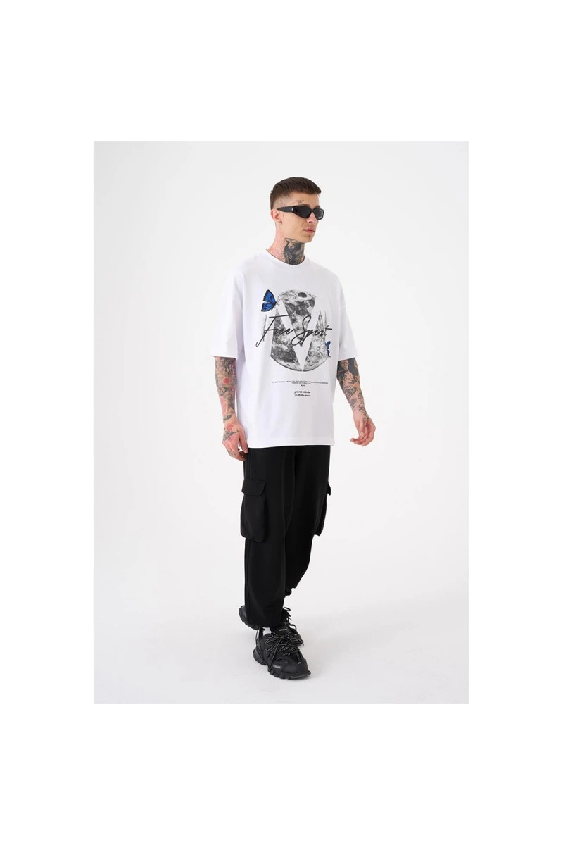 Unisex Oversized T-shirt - White - Free Spirit
