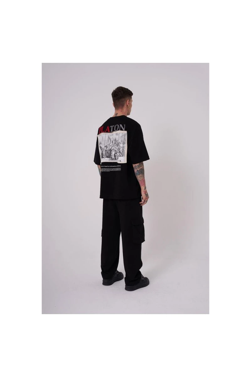Unisex Oversized T-shirt - Black - Platon