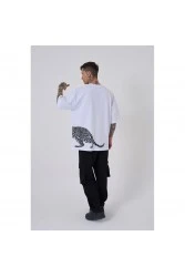 Unisex Oversized T-shirt  - White - Leopard