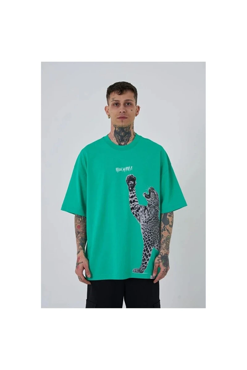 Unisex Oversized T-shirt - Green - Leopard